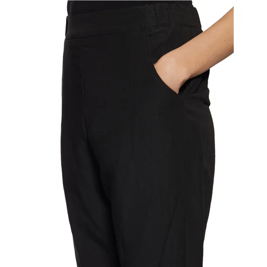 NOSTRASANTISSIMA PANTALONI IN TELA DI LINO Qualità