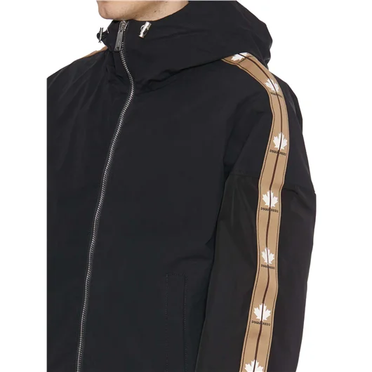 DSQUARED GIUBBOTTO CON CAPPUCCIO Fino al 55% di sconto