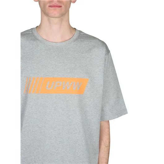 U.P.W.W. T-SHIRT INSERTI Discount Store per i nuovi prodotti