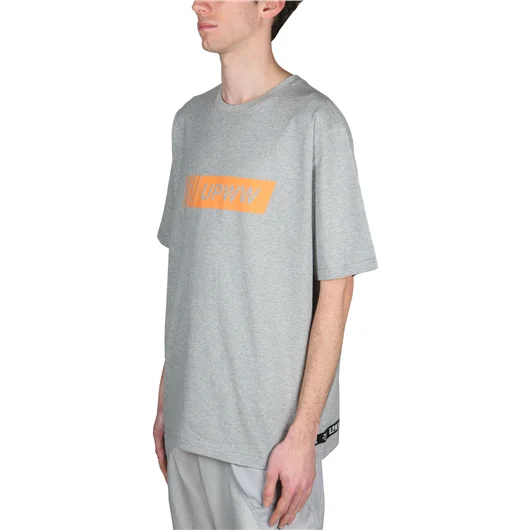 U.P.W.W. T-SHIRT INSERTI Discount Store per i nuovi prodotti