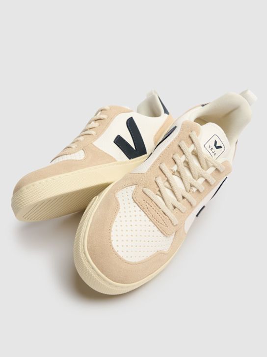 Luisaviaroma Sneakers V10 in pelle senza cromo In vendita