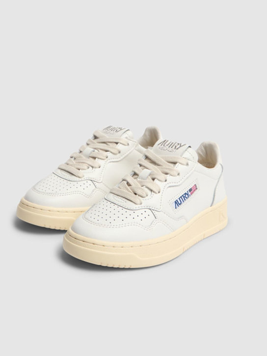 Luisaviaroma Sneakers low top Medalist in pelle Shopping Online
