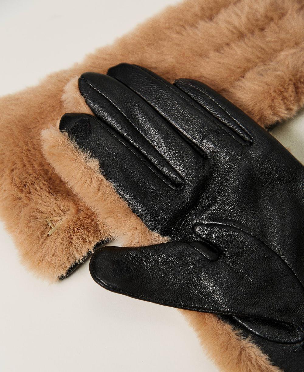 Scee by twin set Guanti in faux fur Qualità Garantita
