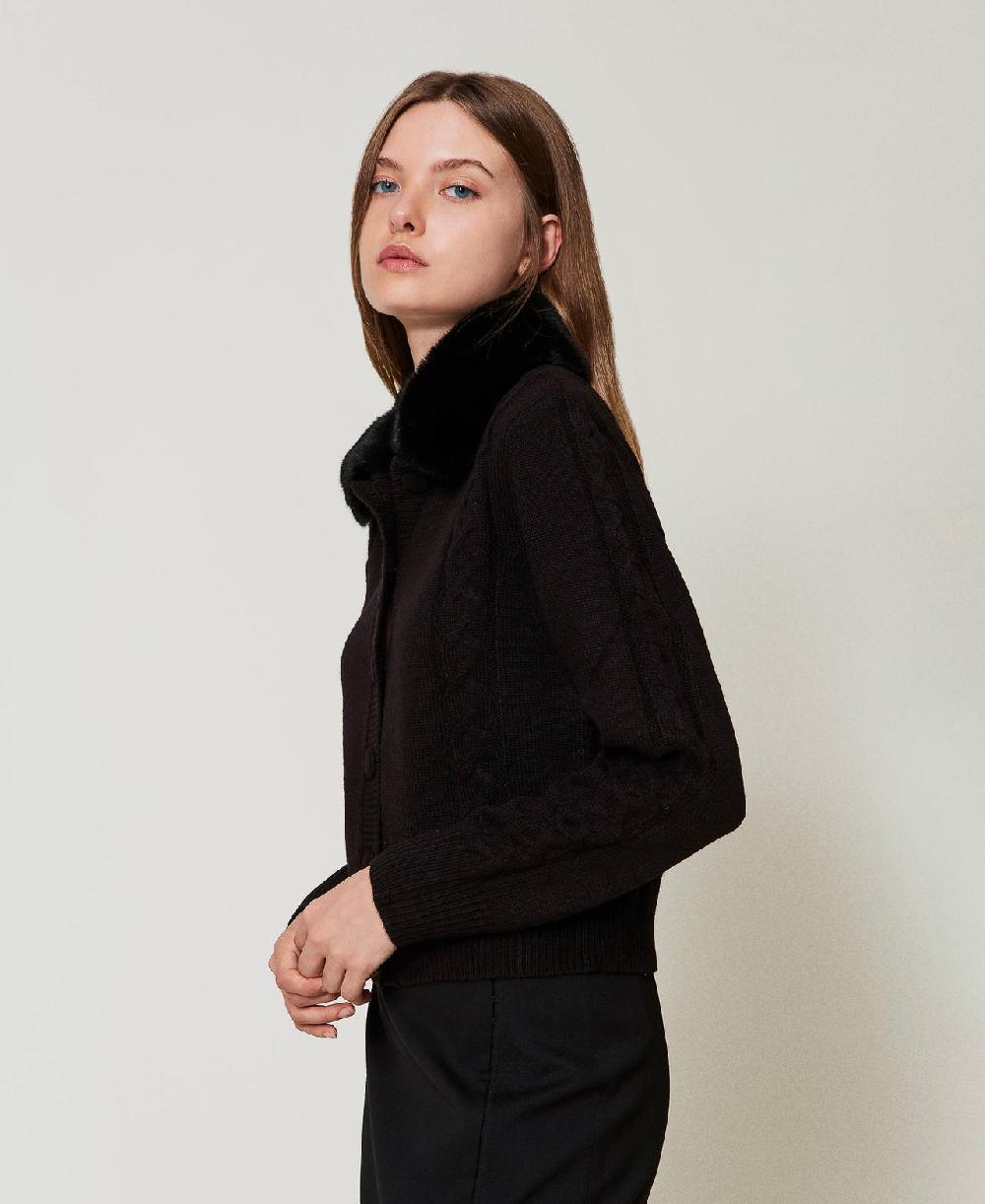 Scee by twin set Cardigan corto con collo in faux fur Spedizione Gratuita