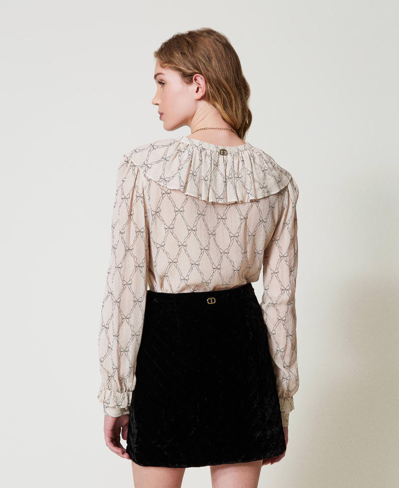 Scee by twin set Blusa in creponne con stampa fiocchi Rilascio limitato