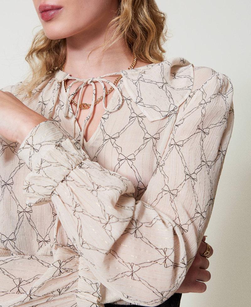 Scee by twin set Blusa in creponne con stampa fiocchi Rilascio limitato