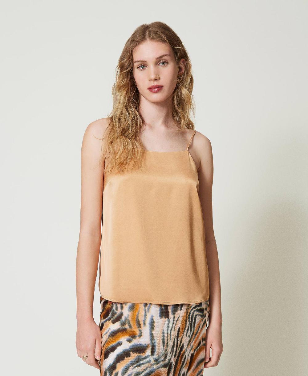 Scee by twin set Top in raso con scollo dritto Officina