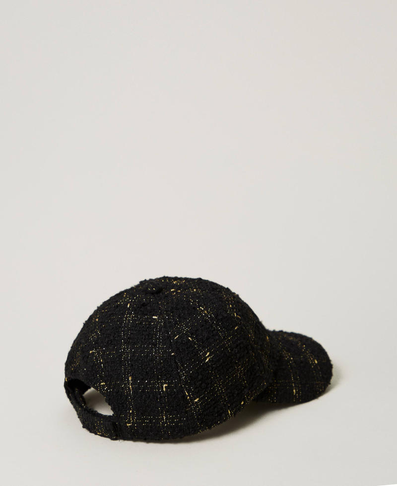 Scee by twin set Cappello da baseball bouclé con logo Offerta esclusiva