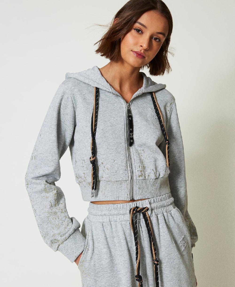 Scee by twin set Felpa cropped MYFO con stampa glitter Offerte stagionali