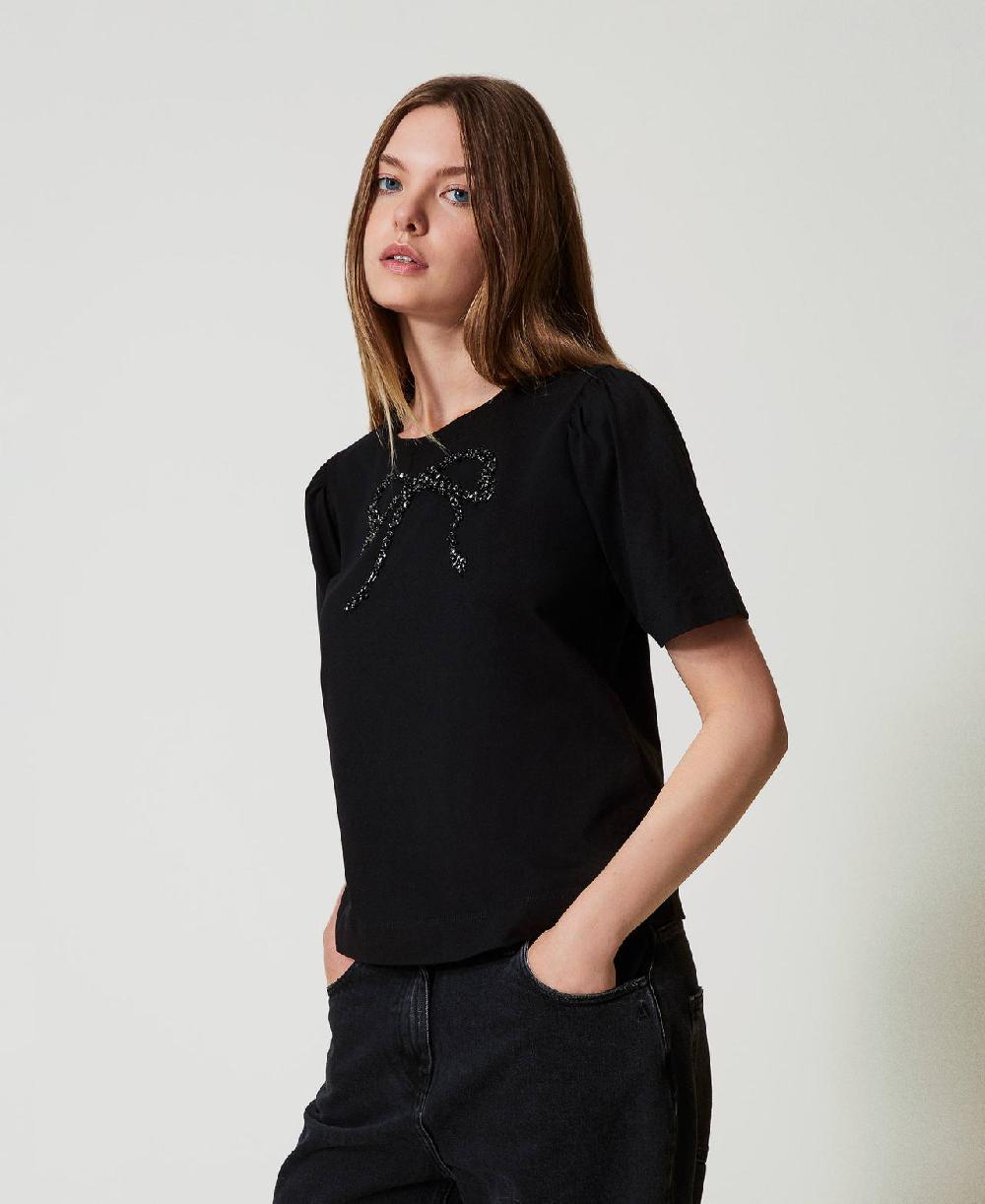 Scee by twin set T-shirt con ricamo a fiocco Convenienza