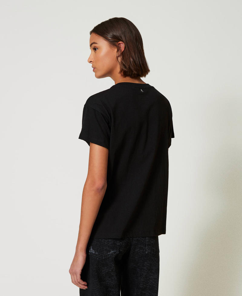 Scee by twin set T-shirt con ricami e perle Presa