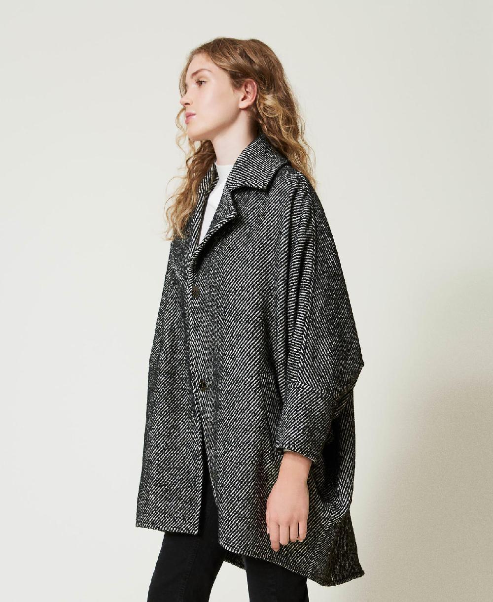 Scee by twin set Cappotto corto in panno bicolor Economico