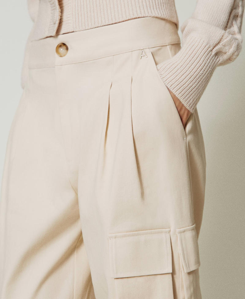 Scee by twin set Pantaloni cargo con tasche asimmetriche Outlet