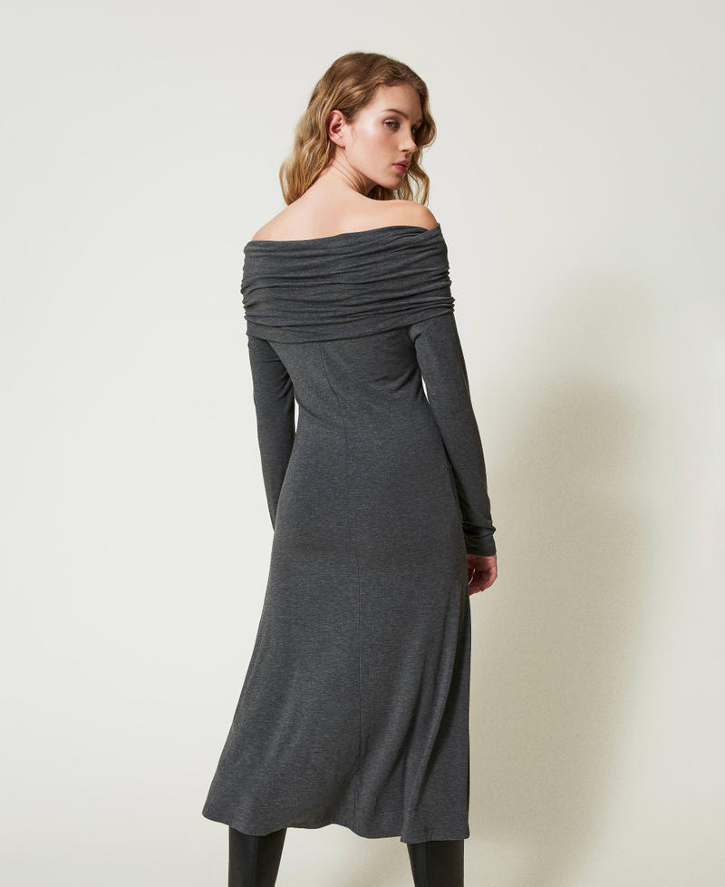 Scee by twin set Abito longuette in jersey con ricamo logo Vendite stagionali