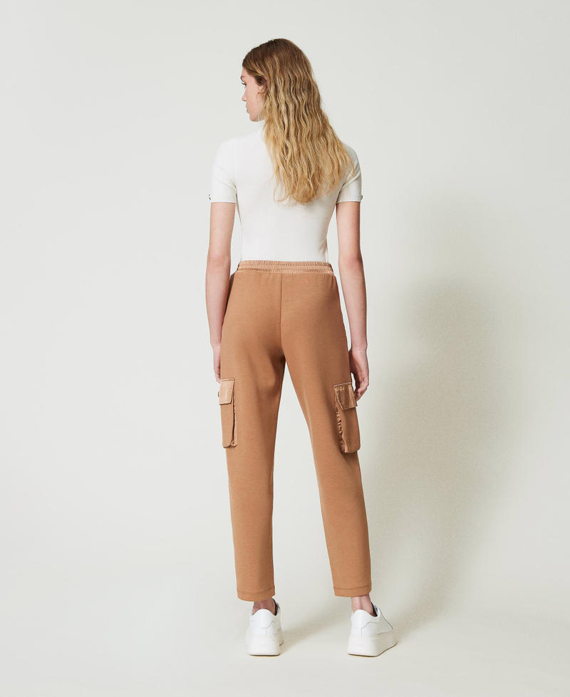 Scee by twin set Pantaloni cargo in tessuto scuba e raso Offerta natalizia