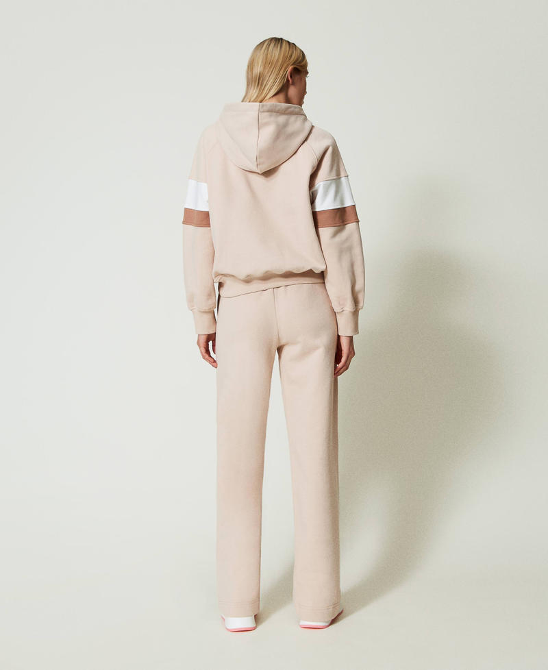 Scee by twin set Felpa con cappuccio e pantaloni a palazzo Sconto