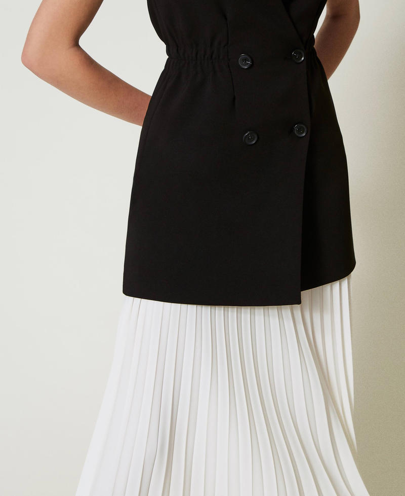 Scee by twin set Gilet in crêpe e gonna lunga plissé Saldi Di Fabbrica