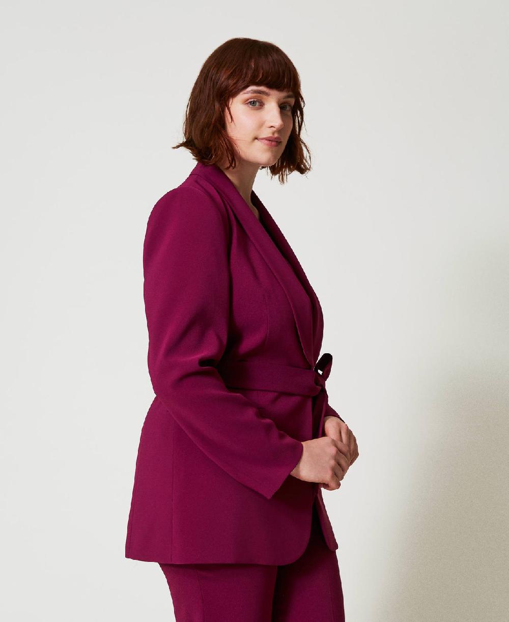 Scee by twin set Giacca blazer con cintura e catena Oval T Offerta Pasqua