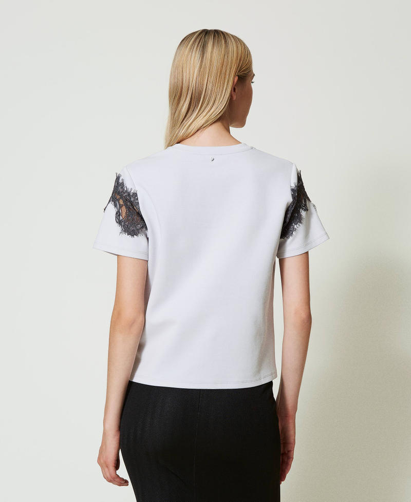 Scee by twin set T-shirt regular con pizzo intarsiato Ultimi due giorni
