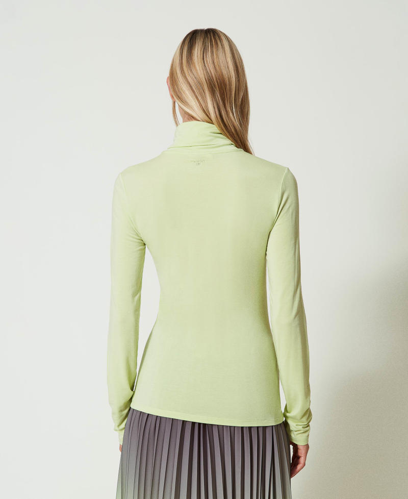 Scee by twin set T-shirt dolcevita con ricamo logo Esporta salva