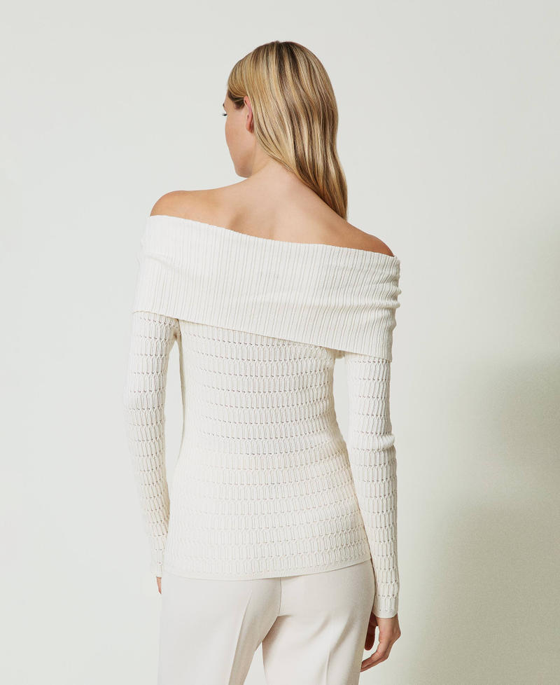 Scee by twin set Maglia fitted con collo off shoulder Nuovo