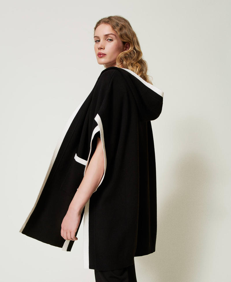 Scee by twin set Poncho in maglia con tasche Qualità