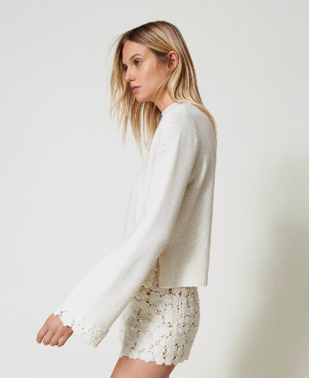 Scee by twin set Maglia lupetto in misto lana con ricamo Grande vendita