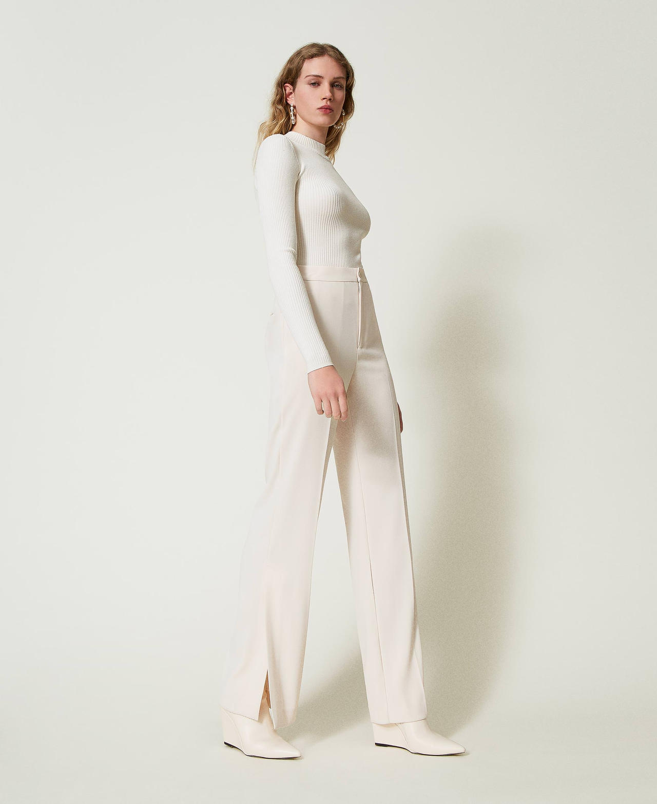 Scee by twin set Pantaloni straight leg con spacchi Ultimo giorno