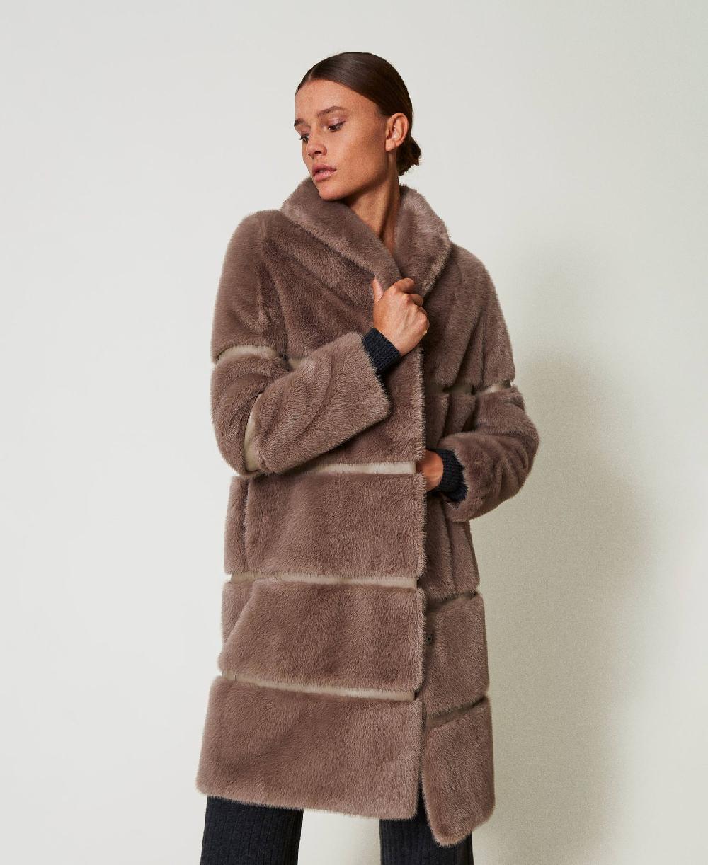 Scee by twin set Cappotto in faux fur con intarsi Italia